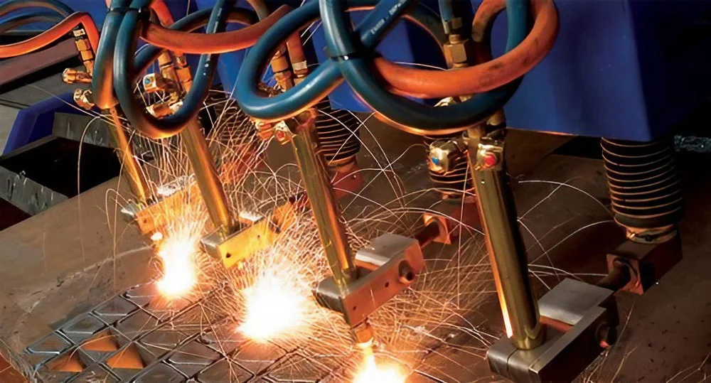 Cắt laser bằng Oxy