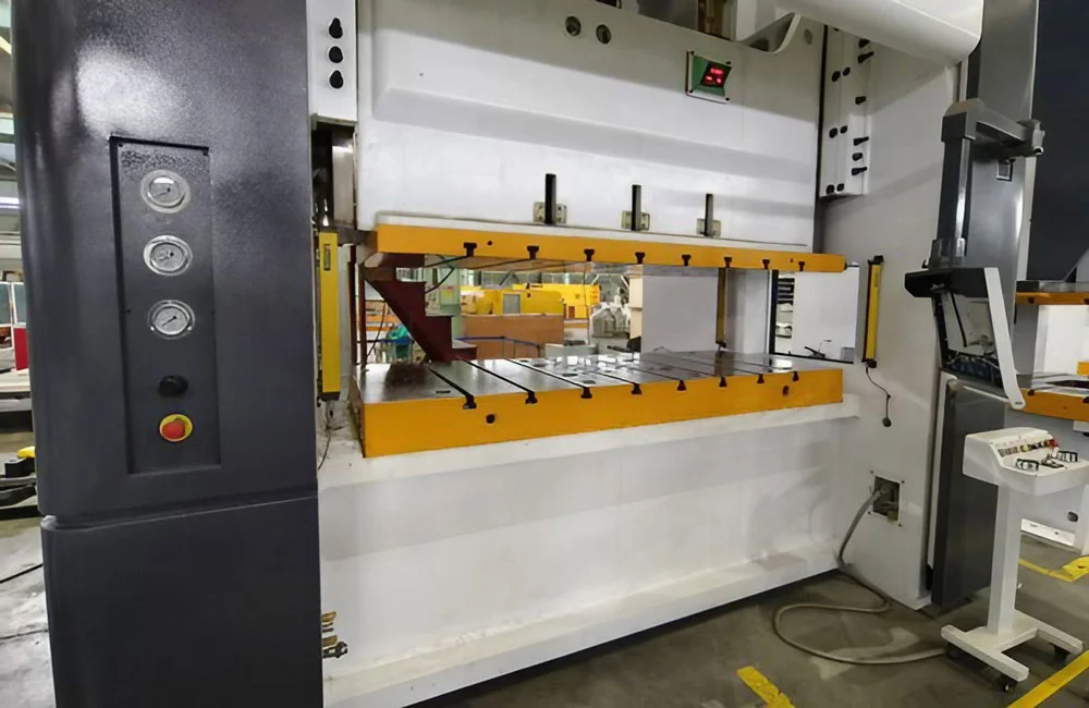 Cấu tạo chính của máy dập trục khuỷu 