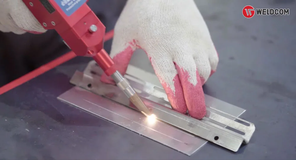 Ứng dụng của máy hàn nhôm laser trong hàn linh kiện