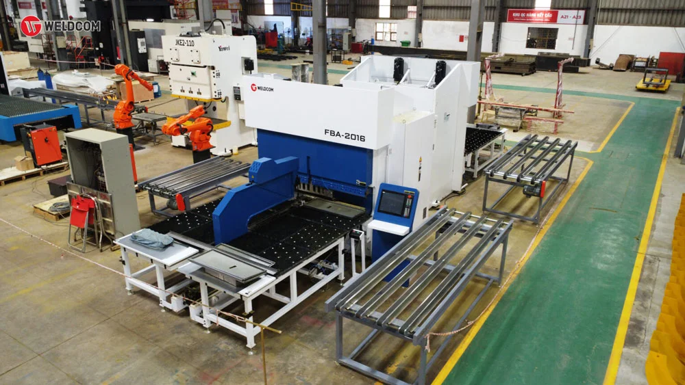 Địa chỉ mua máy gấp mép tôn uy tín tại Việt Nam
