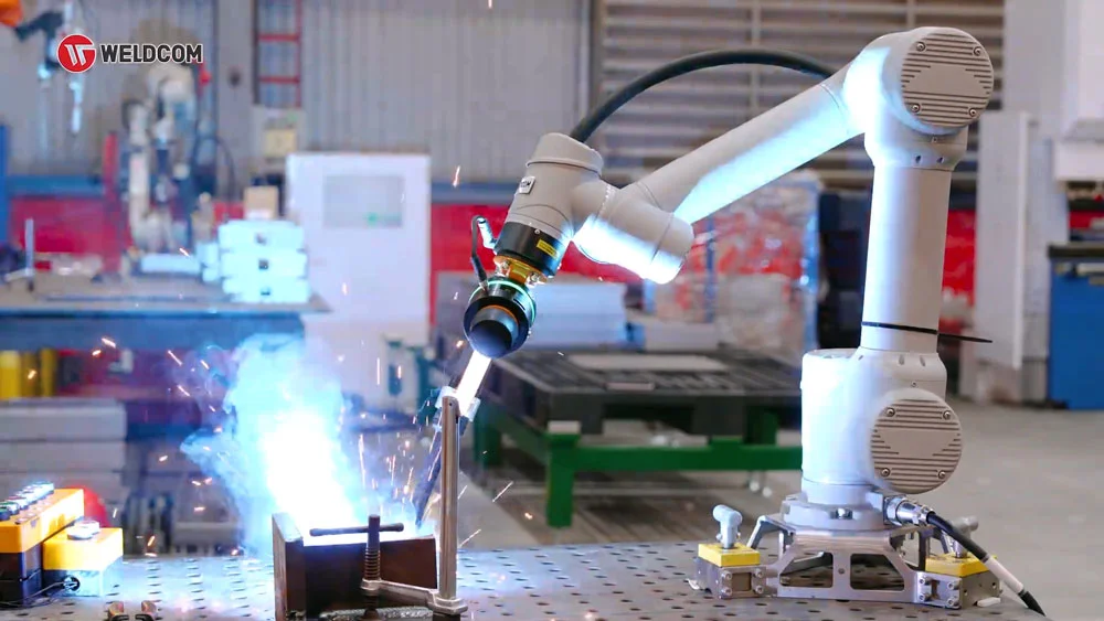 Ưu điểm của trạm cobot là gì?