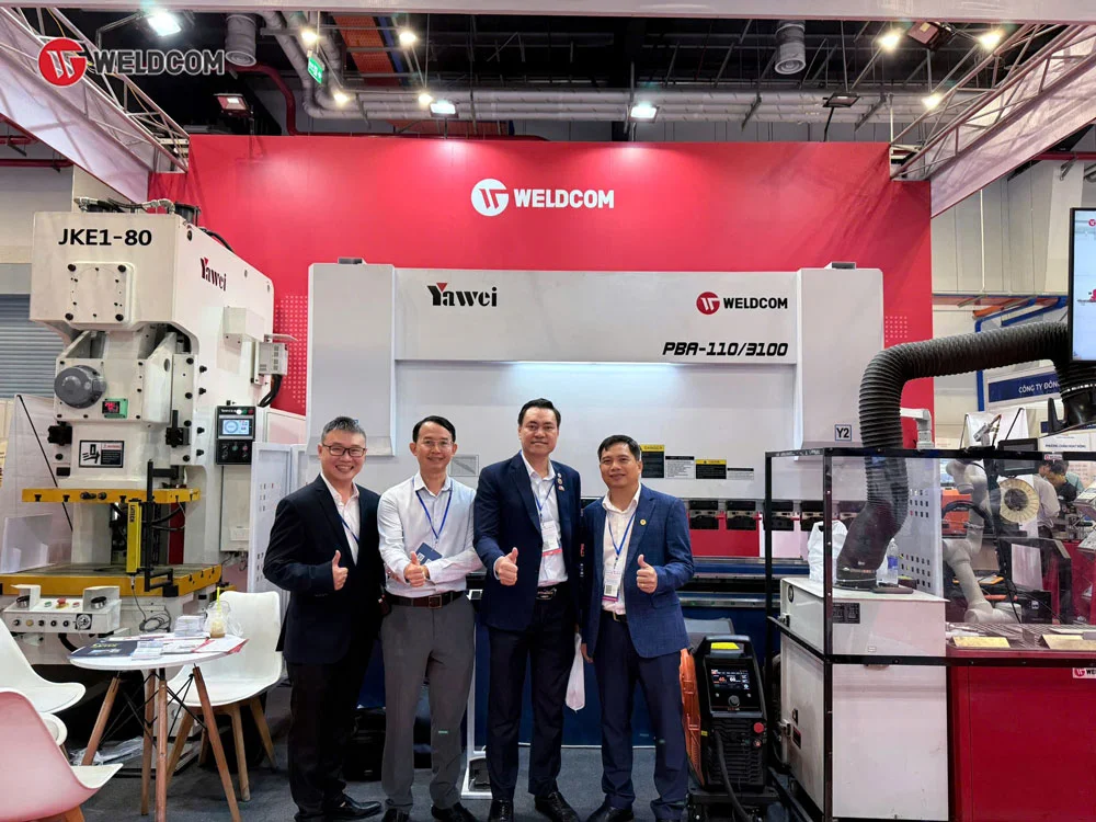 Weldcom đơn vị phân phối máy chấn Yawei tại Việt Nam
