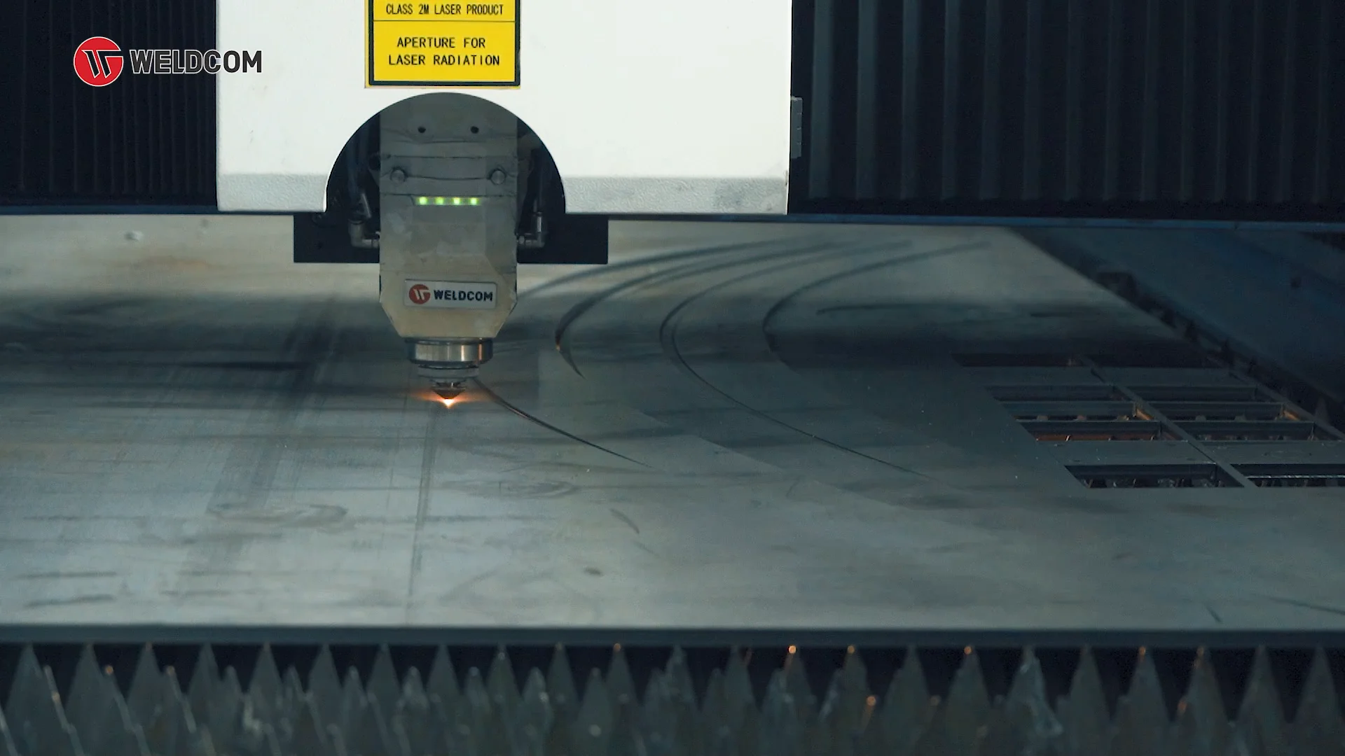 Cắt laser là gì và những thông tin không nên bỏ qua