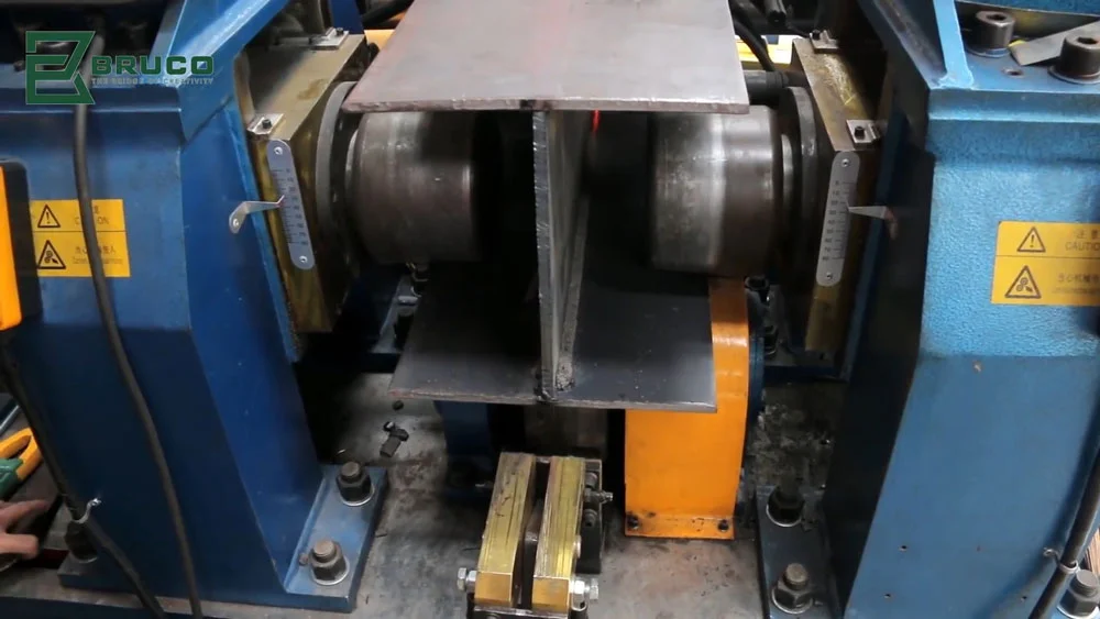 Vai trò trong dây chuyền tổ hợp – hàn – nắn dầm H của Weldcom 