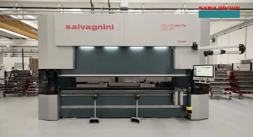 Máy chấn SALVAGNINI (Ý)