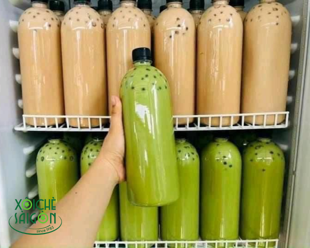 Xôi Chè Sài Gòn ủ trà mộc nấu mới liên tục, giao lạnh trong ngày