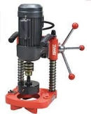 https://storage.sudospaces.com/super-mro/2021/12/may-khoet-lo.jpg