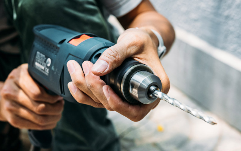 may-khoan-dien-cam-tay-2