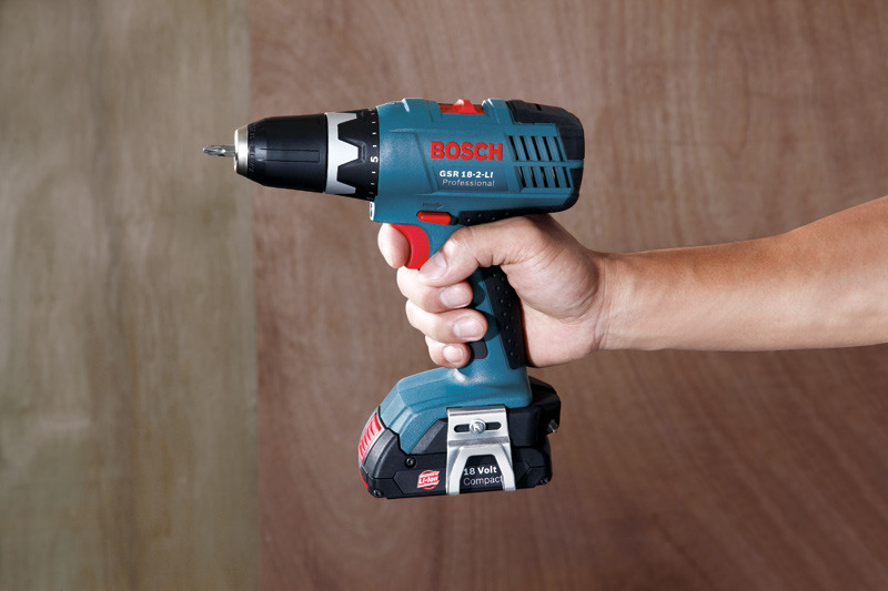 may-khoan-pin-bosch-1