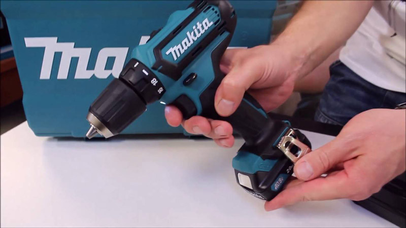 may-van-vit-dung-pin-1