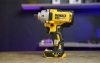 may-siet-bu-long-dung-pin-dewalt
