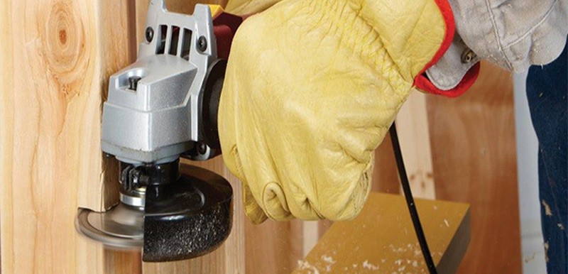 Có thể dùng máy mài góc cắt gỗ không?