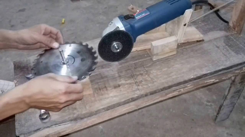 Dùng máy mài góc cắt gỗ uy tín tại Super MRO