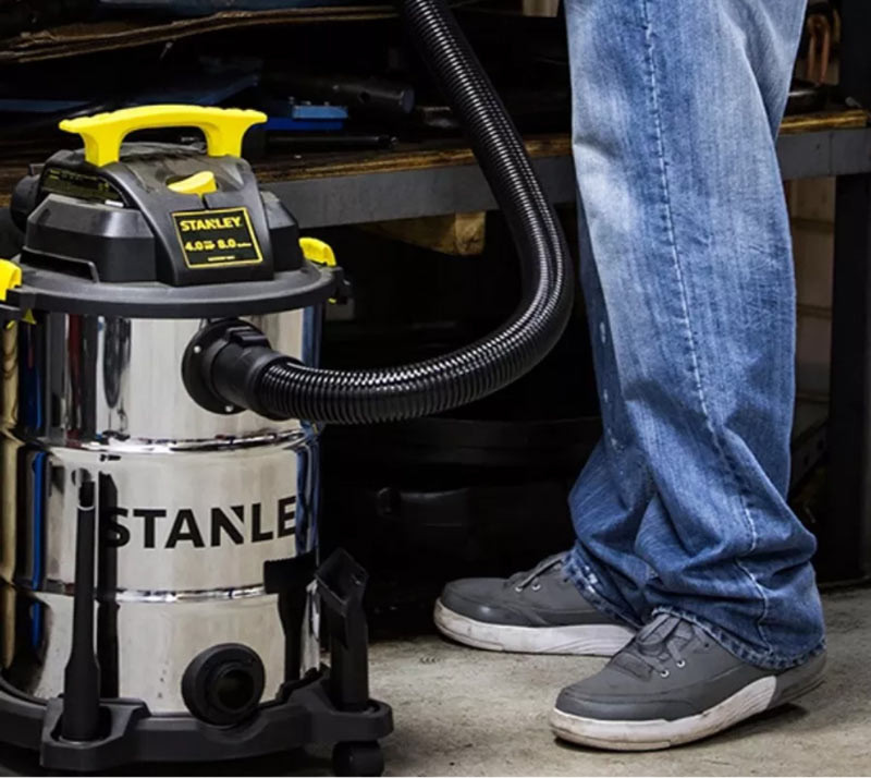 Máy hút bụi dùng điện Stanley SL19417-8A(Khô/Ướt/Thổi) dùng nhiều trong các nhà xưởng