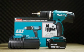 may-khoan-choi-than-va-khong-choi-than