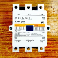 khoi-dong-tu-fuji-sc-n8-180a-400v