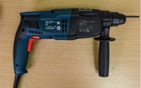 may-khoan-be-tong-bosch-gbh-220