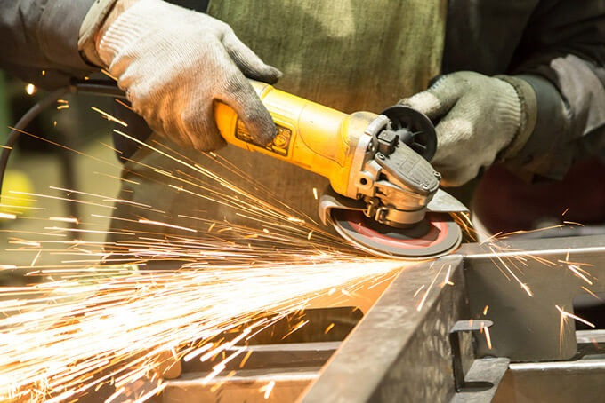 REVIEW MÁY MÀI GÓC DEWALT DWE8200T-B1