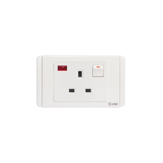 o-cam-3-chau-vuong-kieu-anh-co-cong-tac-va-den-bao-sino-s6813sn-13a