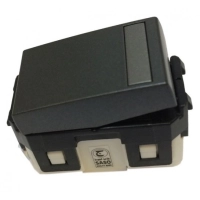 cong-tac-c-2-chieu-mau-den-anh-kim-panasonic-weg55327mb-250vac-16a