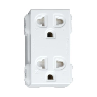 o-cam-doi-co-man-che-va-day-noi-dat-panasonic-wev1582-7myh-250vac-16a-mau-vang-anh-kim
