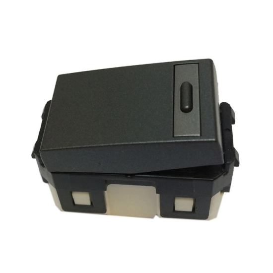 cong-tac-b-1-chieu-mau-den-anh-kim-panasonic-weg55317mb-250vac-16a