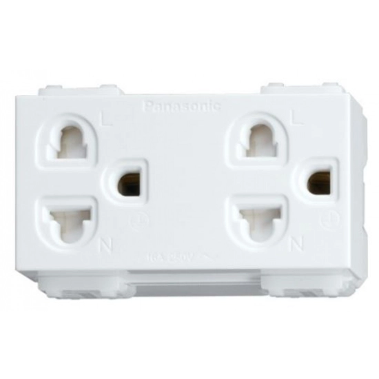 o-cam-doi-co-man-che-va-day-noi-dat-cam-nhanh-panasonic-wev1582sw-250vac-16a
