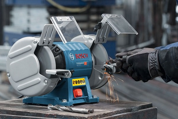 Động cơ, motor gặp sự cố có thể làm máy mài đá không hoạt động.