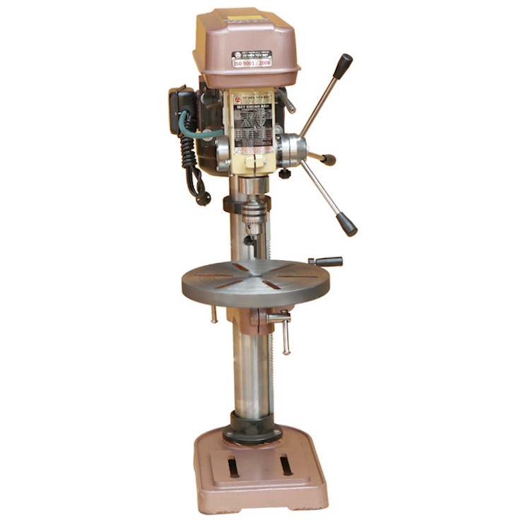 Loại máy này có thể làm việc trên nhiều chất liệu khác nhau