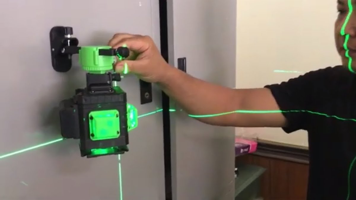 may-can-bang-laser