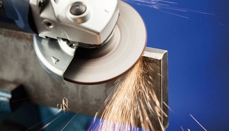 Máy mài góc được dùng để mài nhẵn bề mặt rộng