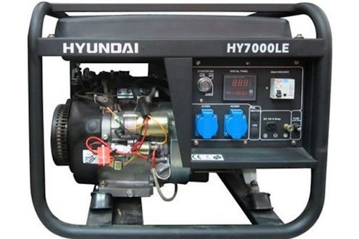 Máy phát chạy xăng Hyundai có khối lượng 84kg