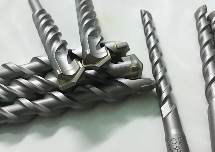 Mũi khoan phải rất cứng và bền