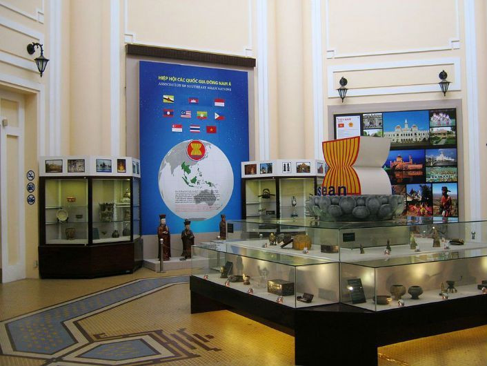 Bảo tàng Lịch sử Việt Nam - Vietnam National Museum of History
