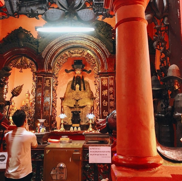 Chùa Ngọc Hoàng