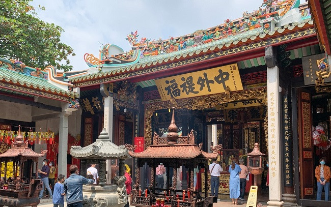 Khu Du Lịch Ao Vua
