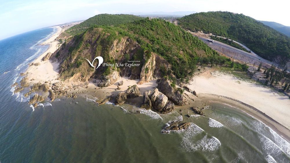 Đá Nhảy Beach