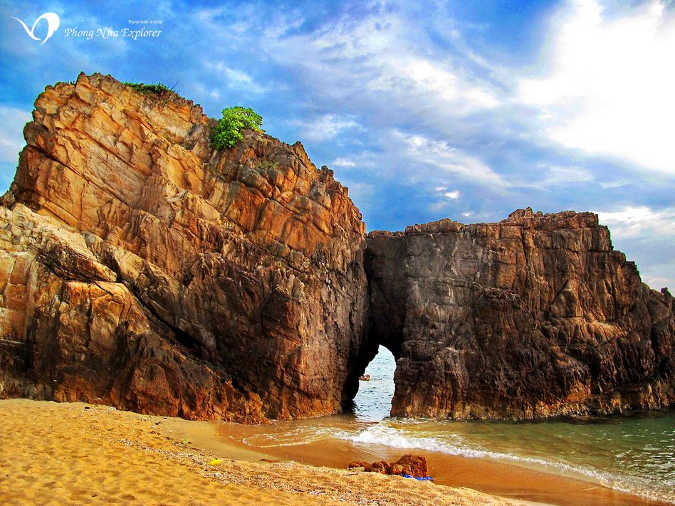 Đá Nhảy Beach