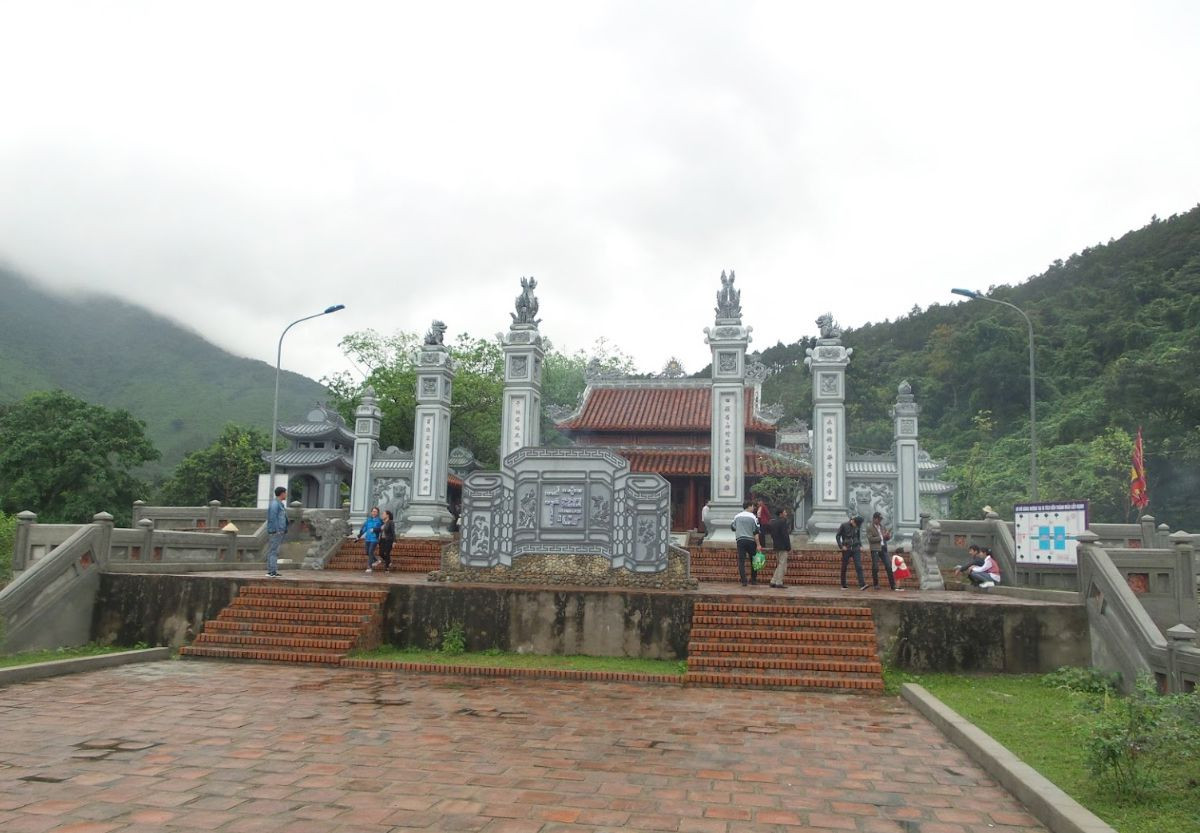 Đền thờ Bà chúa Liễu Hạnh