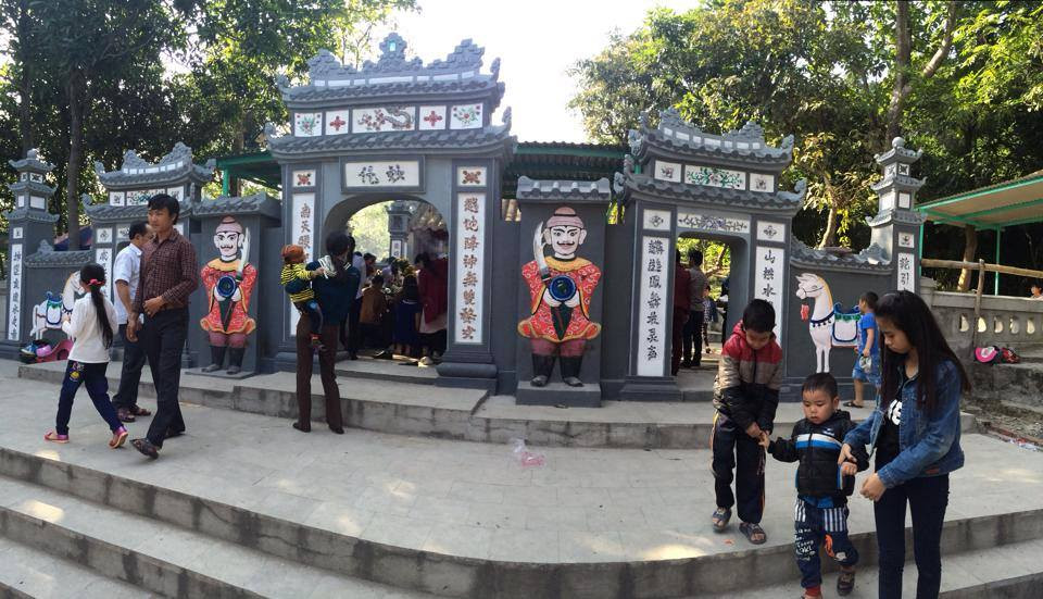 Đền thờ Bà chúa Liễu Hạnh