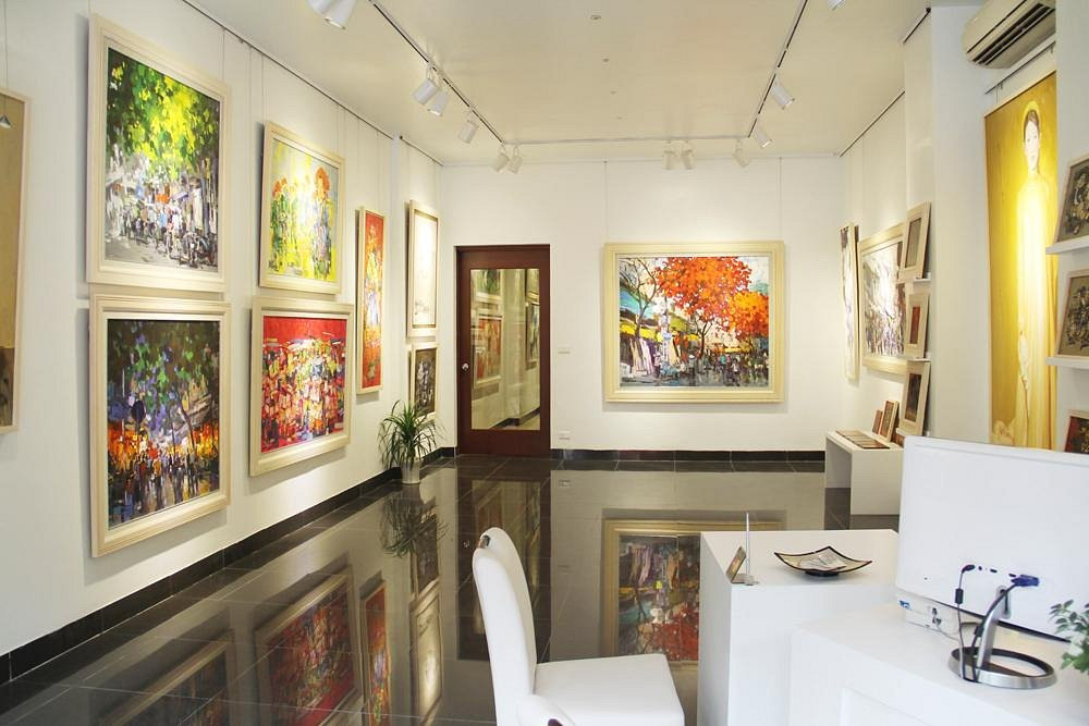 Nguyen Art Gallery - Vietnam Artworks & Paintings