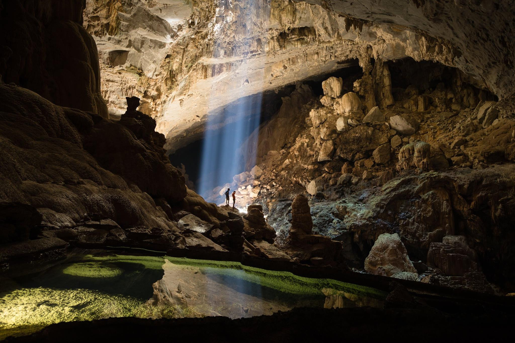 Động Thiên Đường Paradise Cave