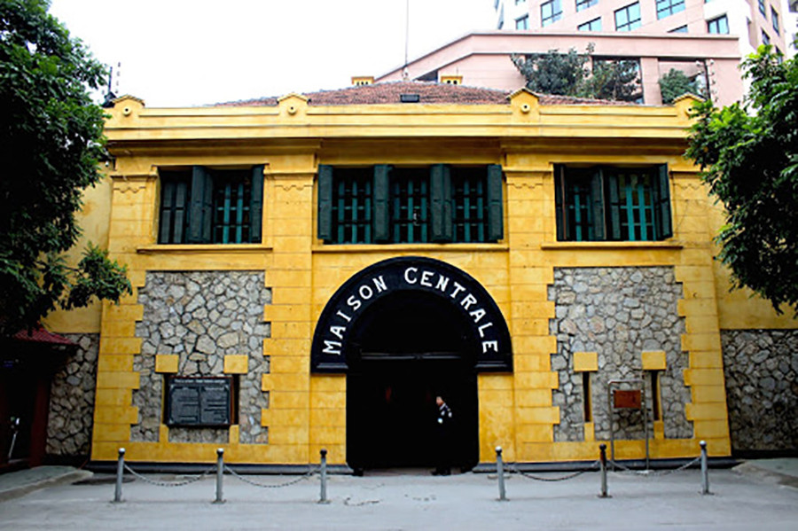 Di Tích Lịch Sử Nhà Tù Hỏa Lò - Hoa Lo Prison