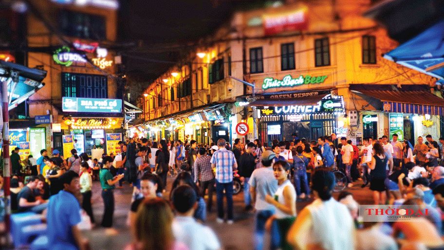 Phố Tạ Hiện - Ta Hien Street