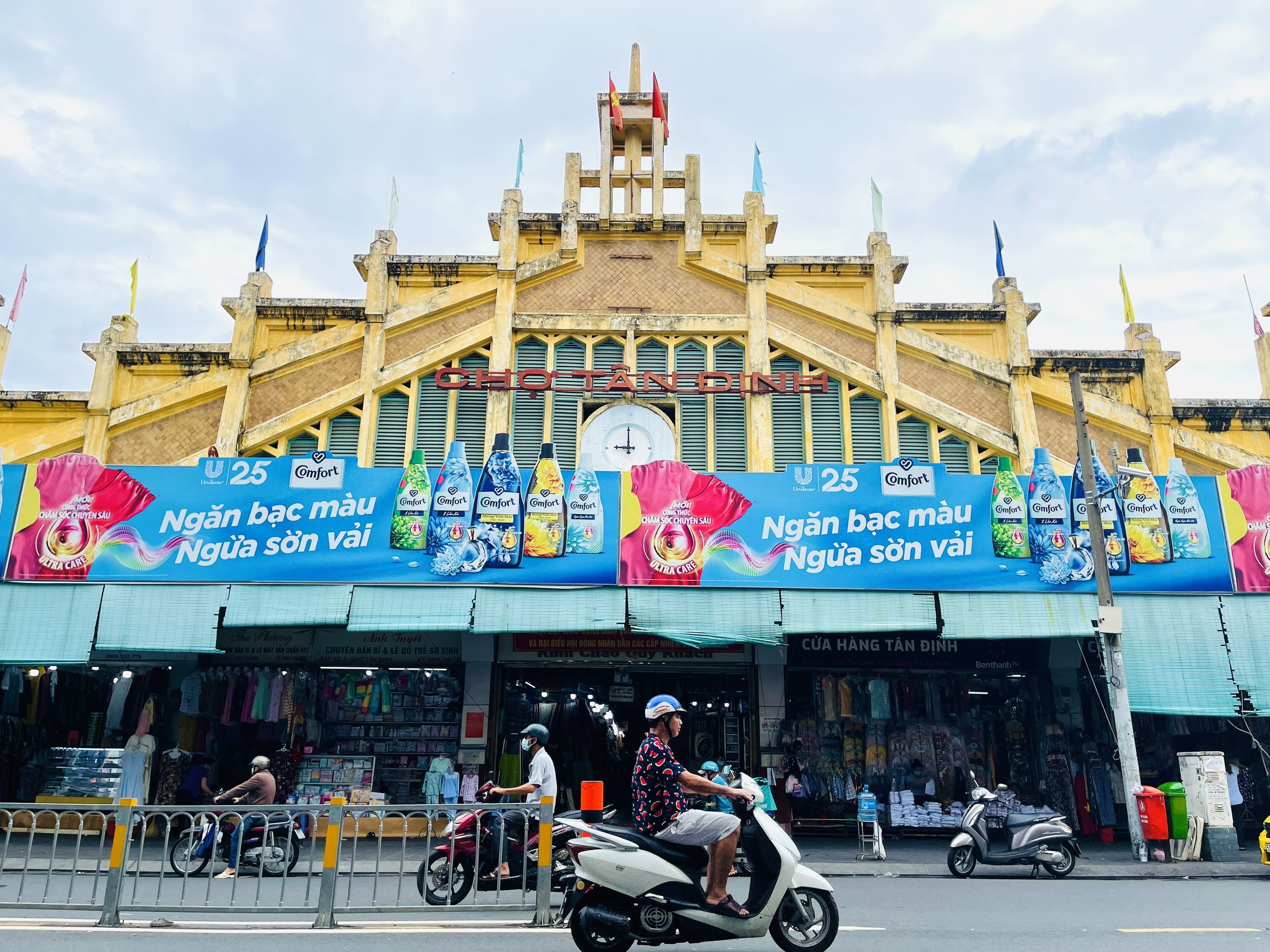 Chợ Tân Định