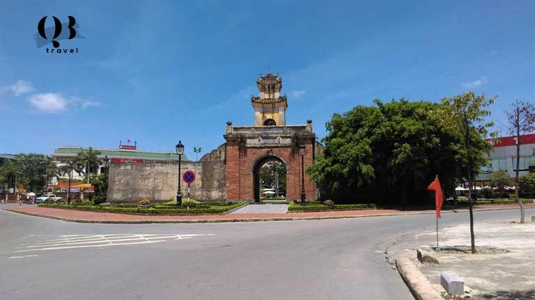 Thành cổ Đồng Hới.