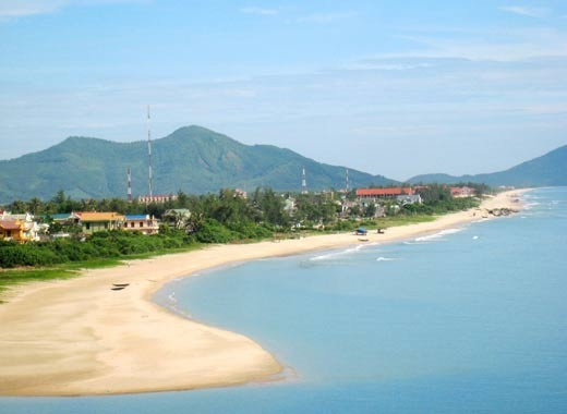 Bãi biển Trà Cổ