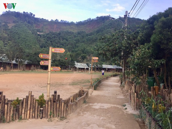 Làng du lịch sinh thái cộng đồng Ta Lang
