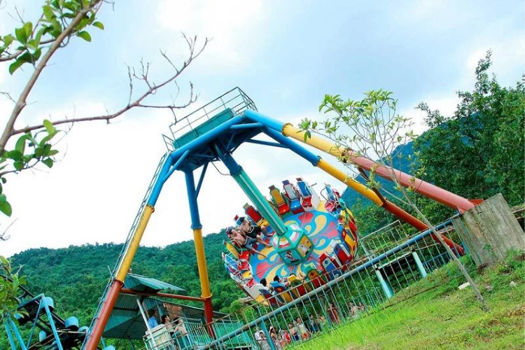 Khu Du Lịch Ao Vua