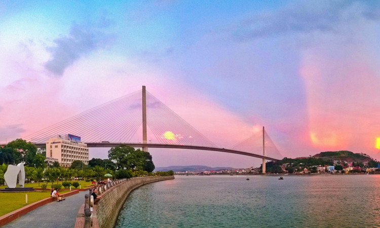 Cầu Bãi Cháy